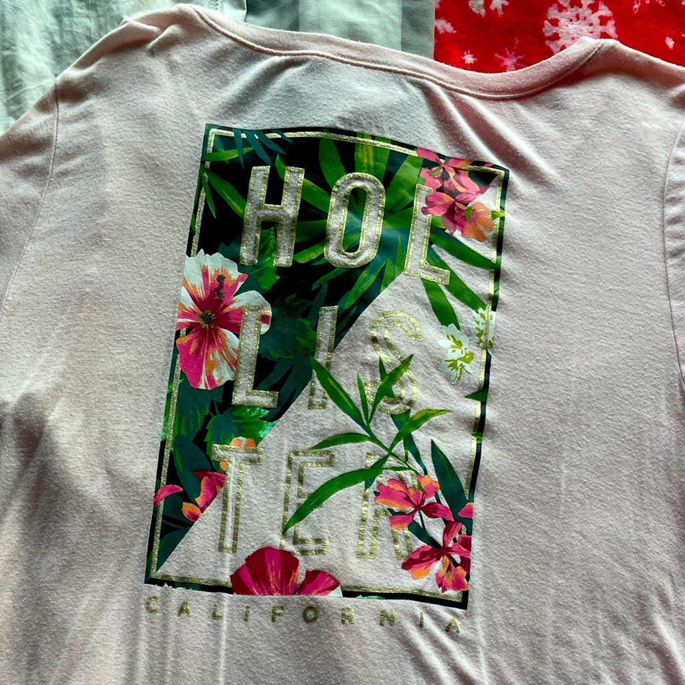 Hollister T-Shirt